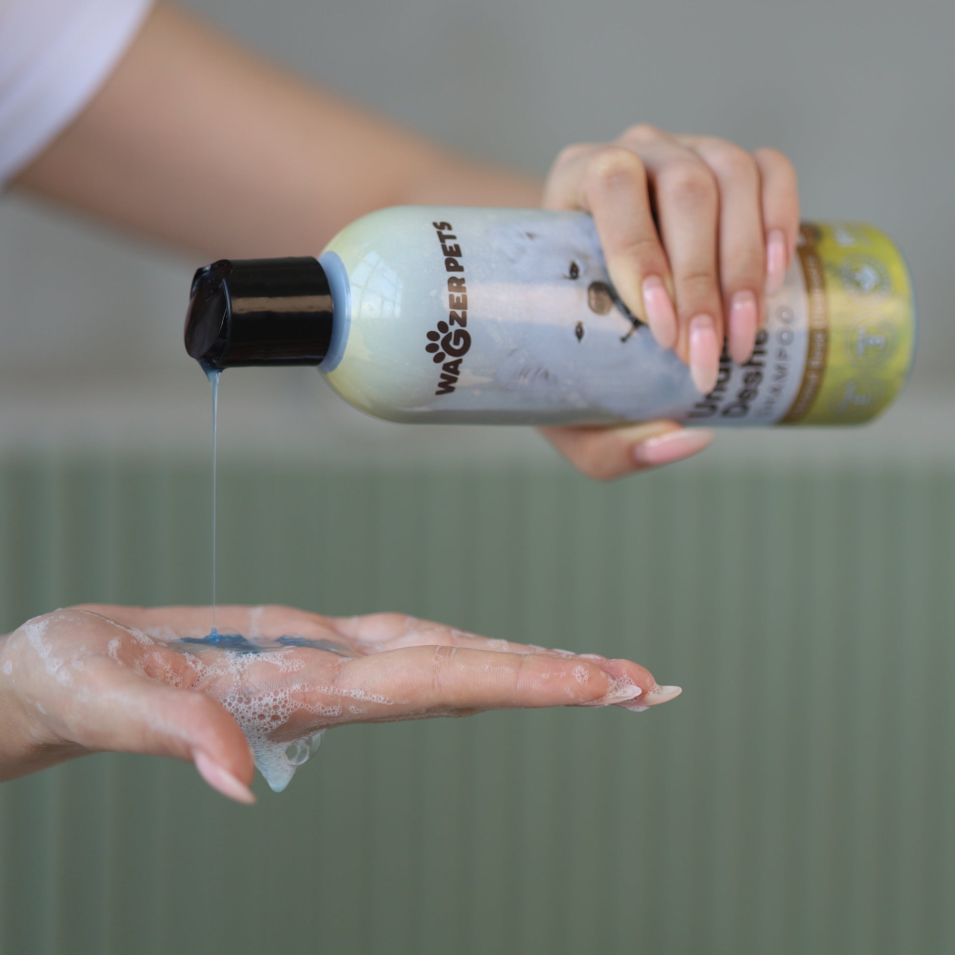 Deshedding Shampoo